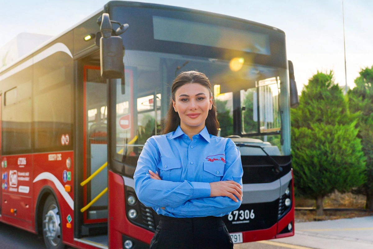 Sürücü işləmək istəyən qadınları SEVİNDİRƏCƏK XƏBƏR - Maaş 1460 manat