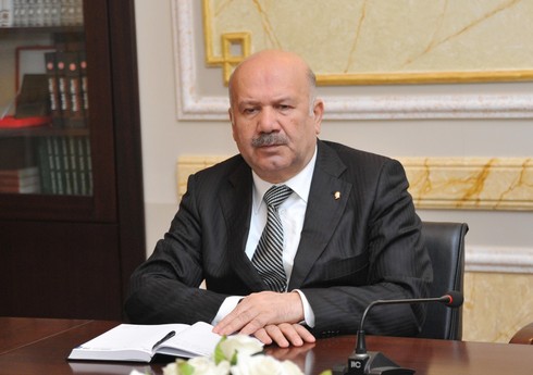 Səyyad Aran: 1 300 manat məvacib həkimin ehtiyaclarını qarşılamır