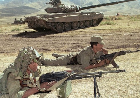 Tacikistan Silahlı Qüvvələri antiterror təlimləri keçirib