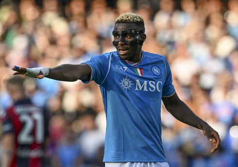 İtaliya klubu hücumçu üçün 