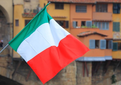 İtaliya öz vətəndaşlarını Rusiyanı tərk etməyə çağırıb