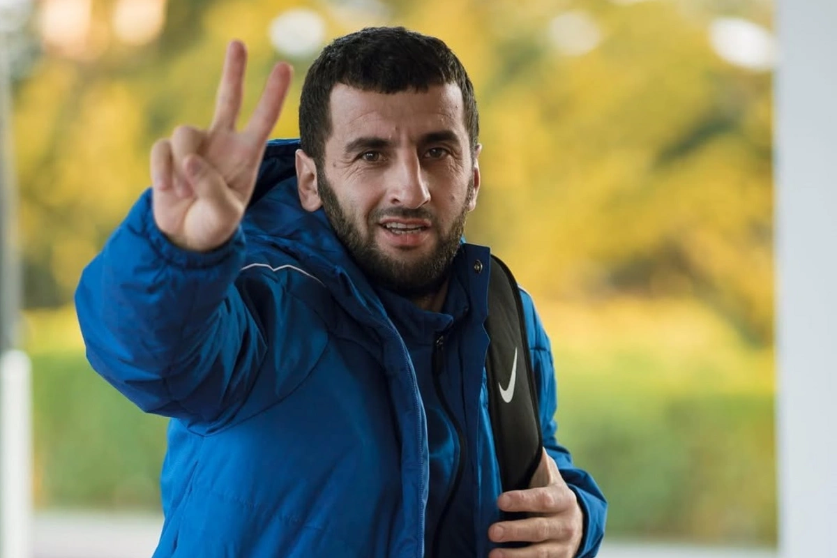 Tanınmış futbolçu kluba rəhbər TƏYİN EDİLDİ