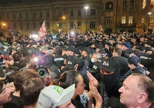Tbilisidə etiraz aksiyaları zamanı 60-dan çox insan saxlanılıb