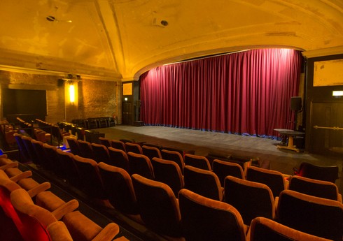 Teatrların yeni mövsümü: 