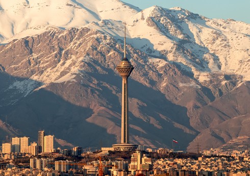 Tehran İsrailin neft emalı zavoduna hücumu ilə bağlı xəbərləri təkzib edib