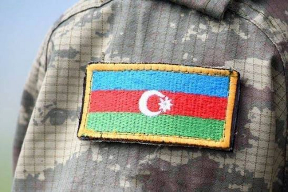 Təhsil dövrü 5 il olan hərbçilər üçün 