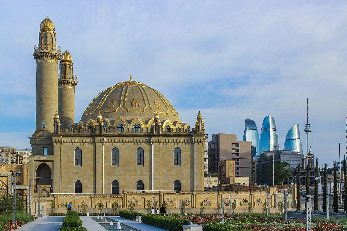 Təzəpir məscidində Qurban bayramı namazı qılınıb Təzəpir məscidində Qurban bayramı namazı qılınıb
