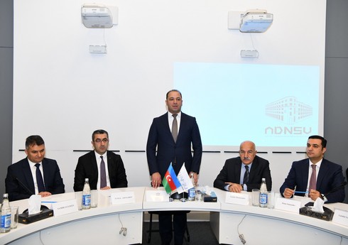 Təhsildə Keyfiyyət Təminatı Agentliyi ADNSU-ya akkreditasiya şəhadətnaməsi təqdim edib