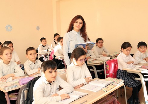 Ötən dərs ilində Bakı məktəblərində işə qəbul olunan müəllimlərin sayı açıqlanıb