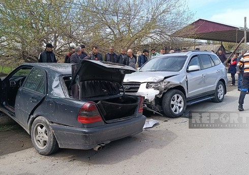 Tovuzda 2 avtomobil toqquşub, 3 nəfər xəsarət alıb