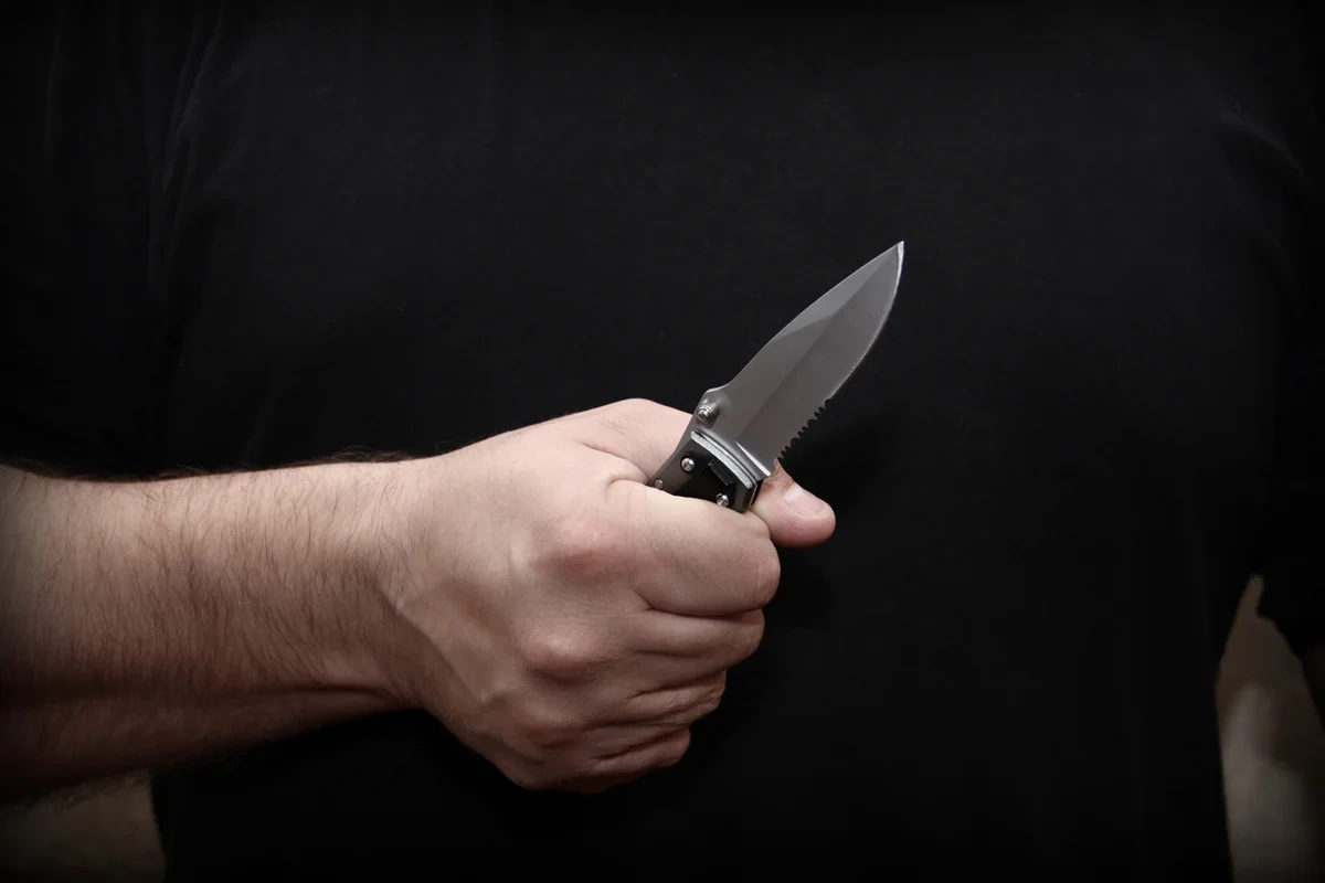 Tovuzda 29 yaşlı gənc bıçaqlanıb, ona xəsarət yetirməkdə atası şübhəli bilinir