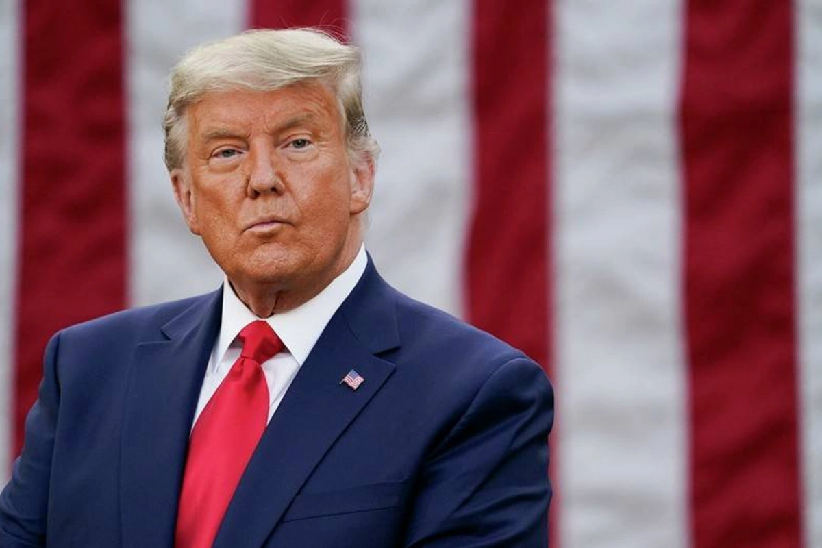 Tramp İrana Hörmüz boğazını açmaq üçün 48 saat vaxt verib