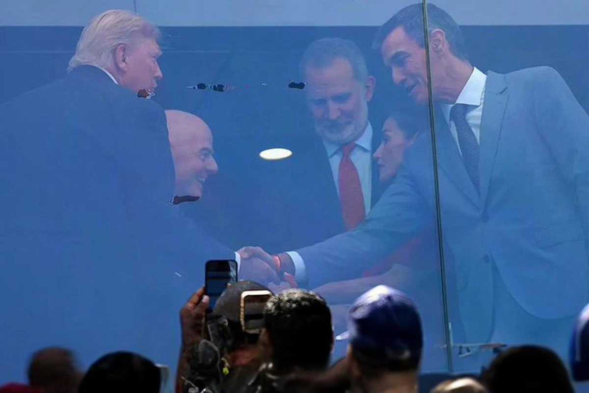 Tramp və Pedro Sançes dünya çempionatının finalında ilk dəfə üz-üzə gəldi Tramp və Pedro Sançes dünya çempionatının finalında ilk dəfə üz-üzə gəldi