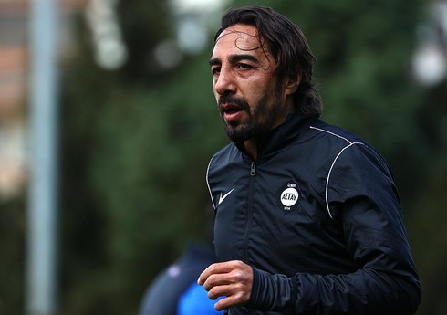 Türkiyə klubu 42 yaşlı futbolçu ilə yeni müqavilə imzalayacaq