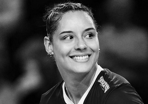 Türkiyə klubunun voleybolçusu evində ölü tapılıb