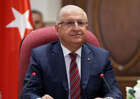 Türkiyə müdafiə naziri Azərbaycana səfərə gəlib