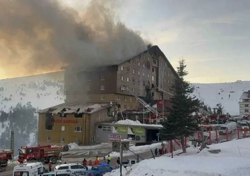 Türkiyədə hoteldə baş verən yanğına görə saxlanılanların sayı 13-ə çatıb