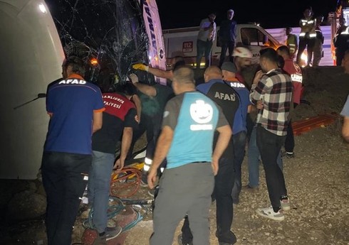 Türkiyədə sərnişin avtobusu aşıb, xeyli sayda yaralı var