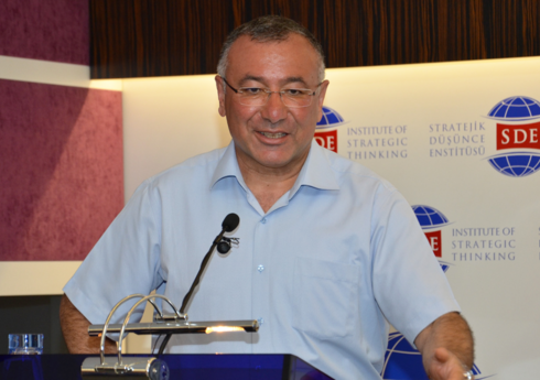 Türkiyəli hərbi ekspert: “Azərbaycan FETÖ təhlükəsinə qarşı ən qətiyyətli mübarizə aparan ölkələrdəndir”
