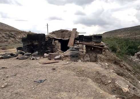 Tərtər rayonu Canyataq yaşayış məntəqəsinin yaxınlığında tərk edilmiş döyüş mövqeyi