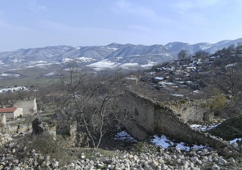 Tuğ kəndinin bərpasına başlanılır