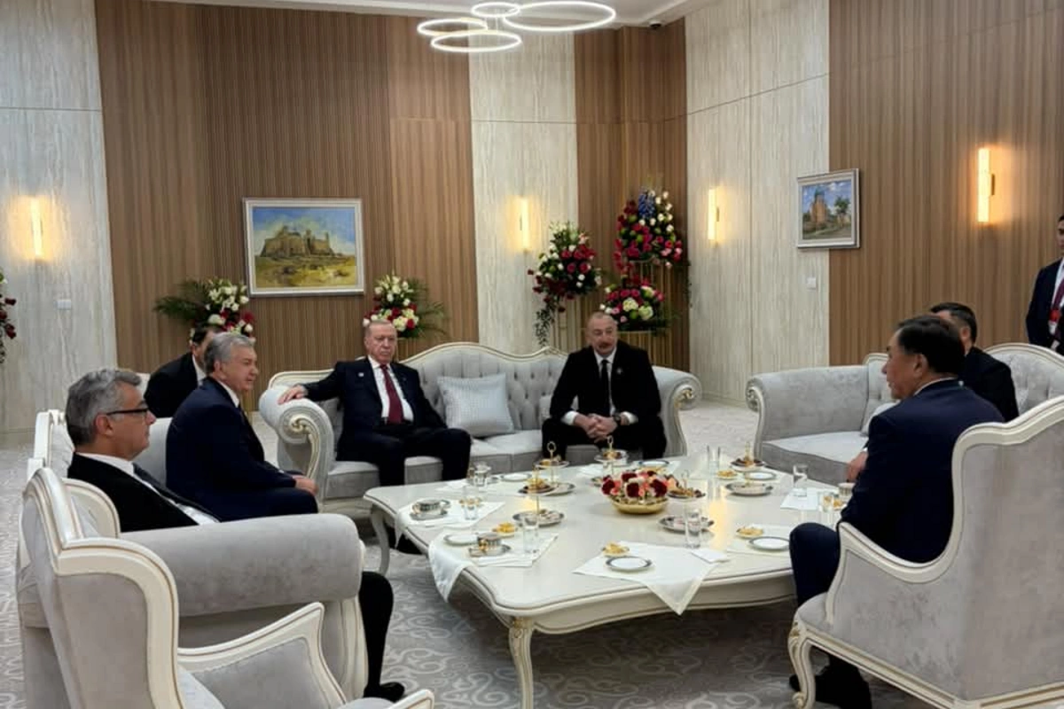 Türk dövlətləri liderləri Türküstan şəhərində bir araya gəliblər Türk dövlətləri liderləri Türküstan şəhərində bir araya gəliblər