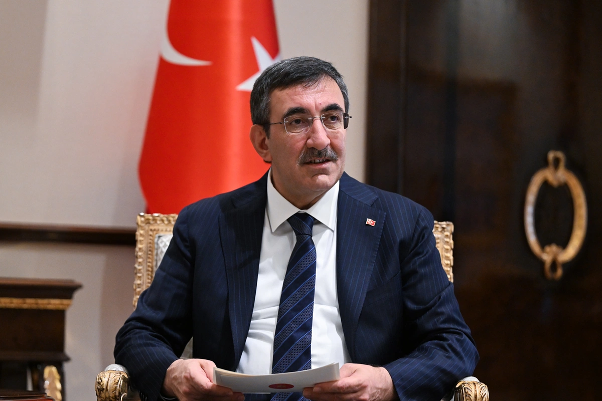 Türkiyənin vitse-prezidenti Azərbaycana gəlib