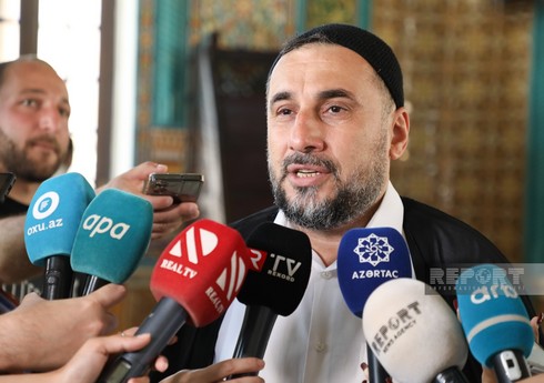 Təzəpir məscidinin imamı: Ət kəsimi mağazlarında qurban əti adı altında heyvan kəsilib satılması şəriətə uyğun deyil