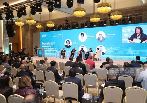Şuşa Qlobal Media Forumu işini başa vurub