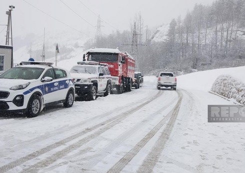 Şuşaya 10 sm qar yağıb, yollarda təmizləmə işləri aparılır 