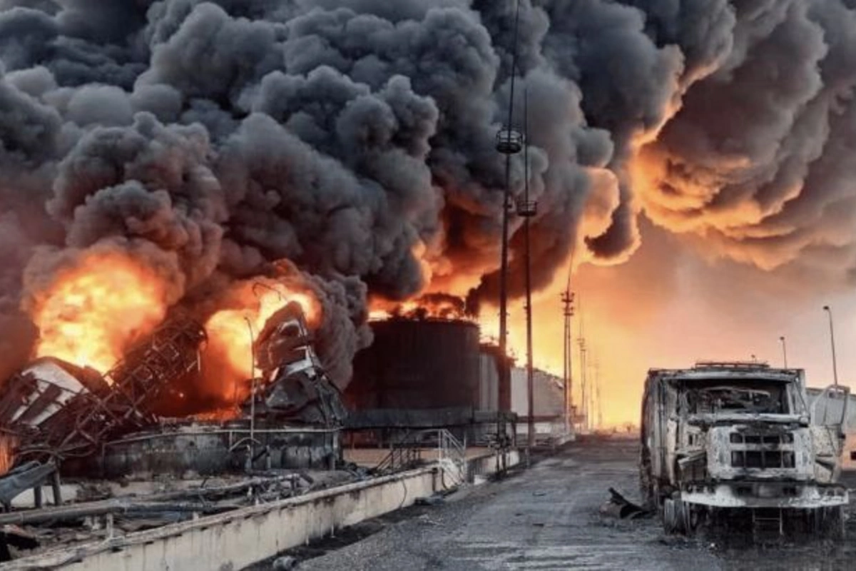 Ukrayna Rusiyanın neft bazasını vurdu