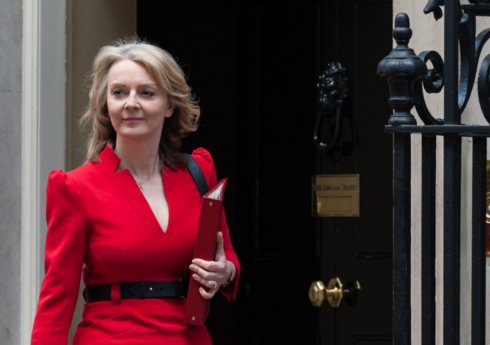 Ukrayna səfiri Britaniya Baş nazirinin Kiyevə səfər edəcəyini bildirib Ukrayna səfiri Britaniya Baş nazirinin Kiyevə səfər edəcəyini bildirib