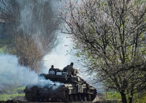 Ukrayna son sutkada Baxmutda 500 metr irəliləyib, Rusiyanın 141 hərbçisi məhv edilib