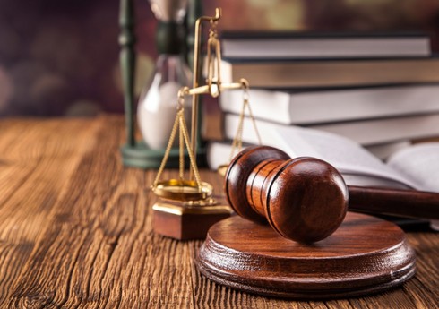 Ukraynada qətl törətməkdə təqsirləndirilən idman ustasına hökm oxunub