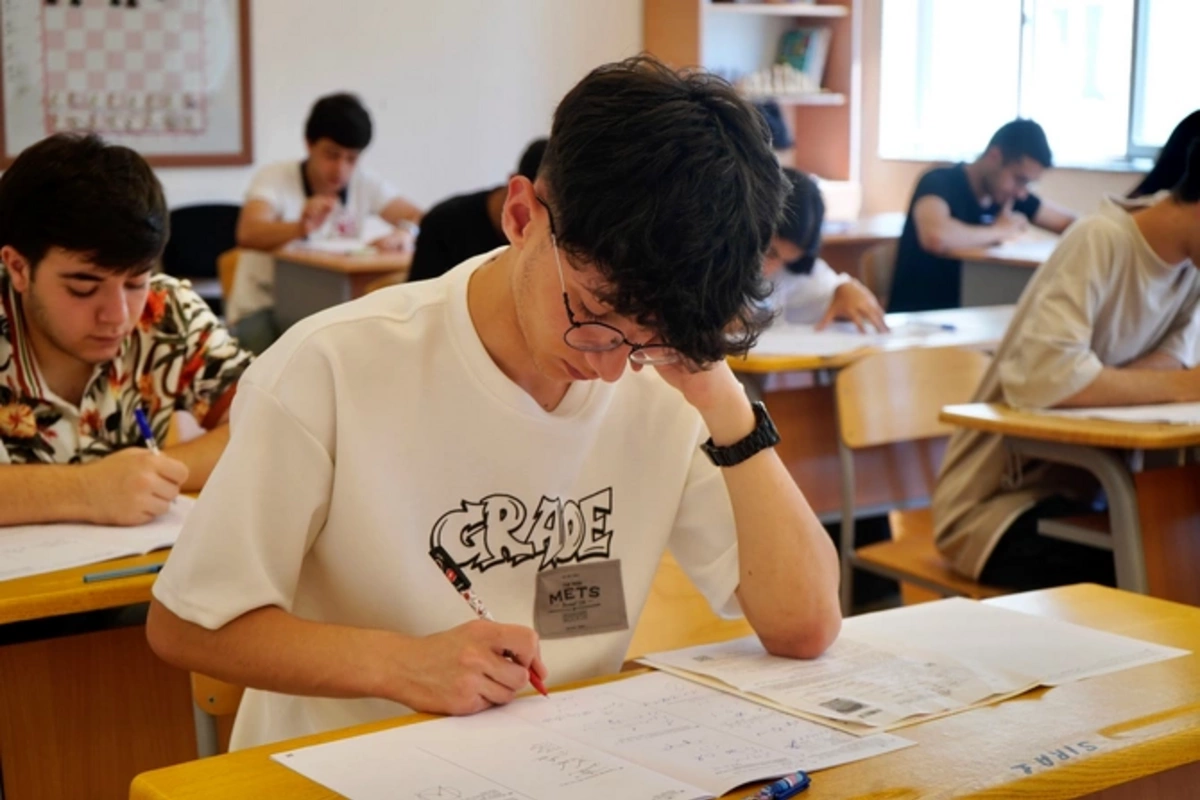 Universitetə hazırlaşanlara SEVİNDİRİCİ XƏBƏR