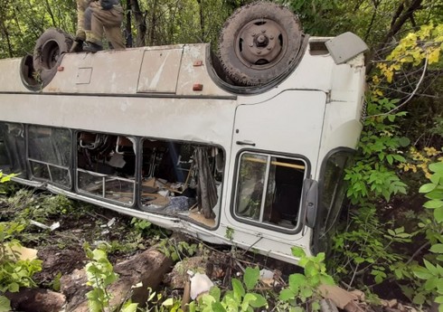 Uqandada yol qəzasında 12 nəfər həlak olub Uqandada yol qəzasında 12 nəfər həlak olub