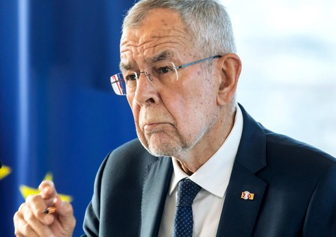 Van der Bellen yenidən Avstriya Prezidenti seçilib
