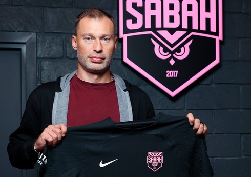 Vasili Berezutski: 