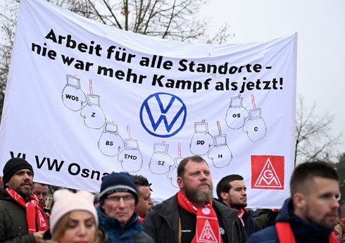 “Volkswagen”in işçiləri ixtisarlara qarşı tətil edəcəklər