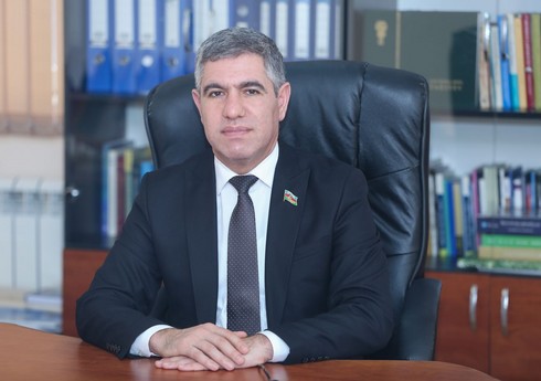 Vüqar Bayramov: 