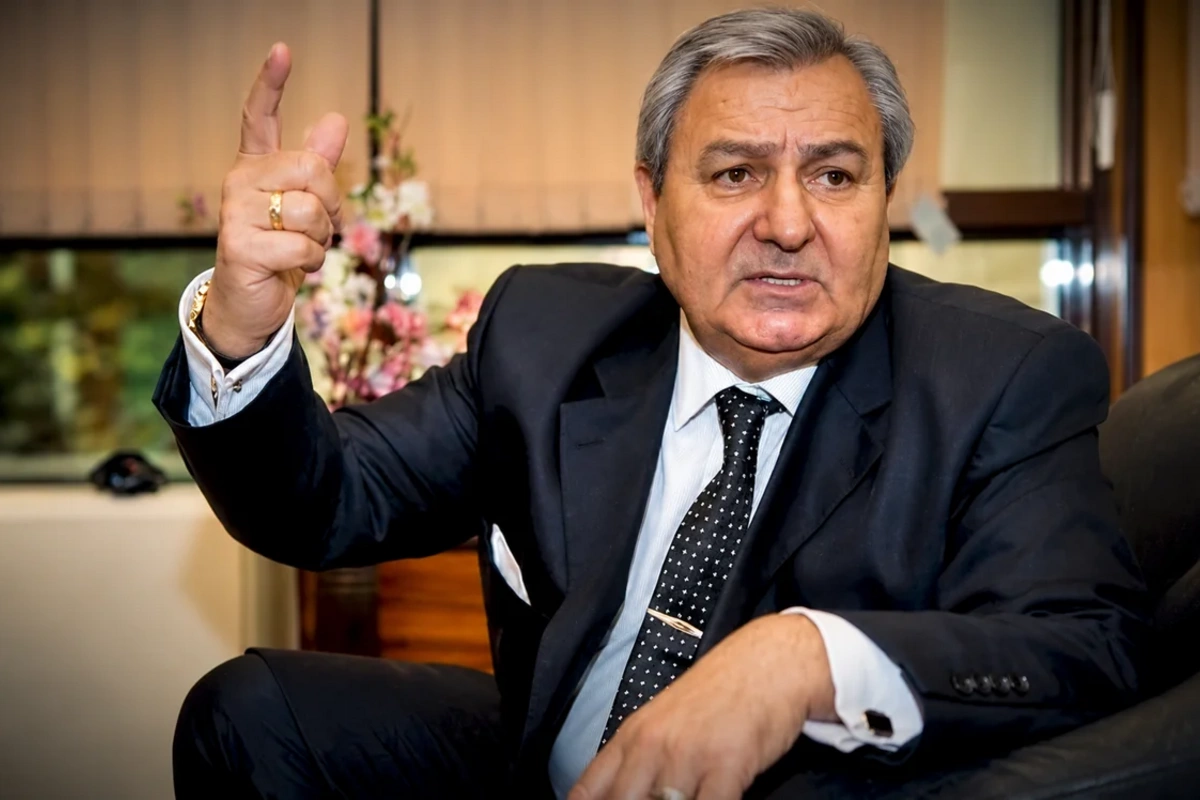 Xalq artisti: 