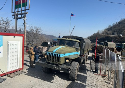 Xankəndi-Laçın yolunda sülhməramlıların avtomobil karvanı maneəsiz hərəkət edib - YENİLƏNİB-3