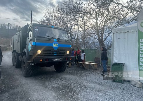 Xankəndi-Laçın yolunda sülhməramlıların avtomobil karvanı maneəsiz keçib - YENİLƏNİB-8