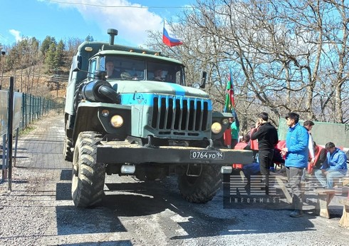 Xankəndi-Laçın yolunda sülhməramlıların avtomobil karvanı maneəsiz keçid edib - YENİLƏNİB-5