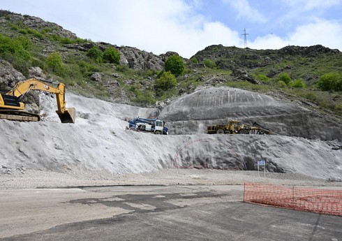 Xankəndi-Şuşa-Laçın avtomobil yolunun inşası gələn il yekunlaşacaq