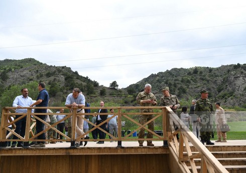 Xarici diplomatlar Laçın bulvarında olublar