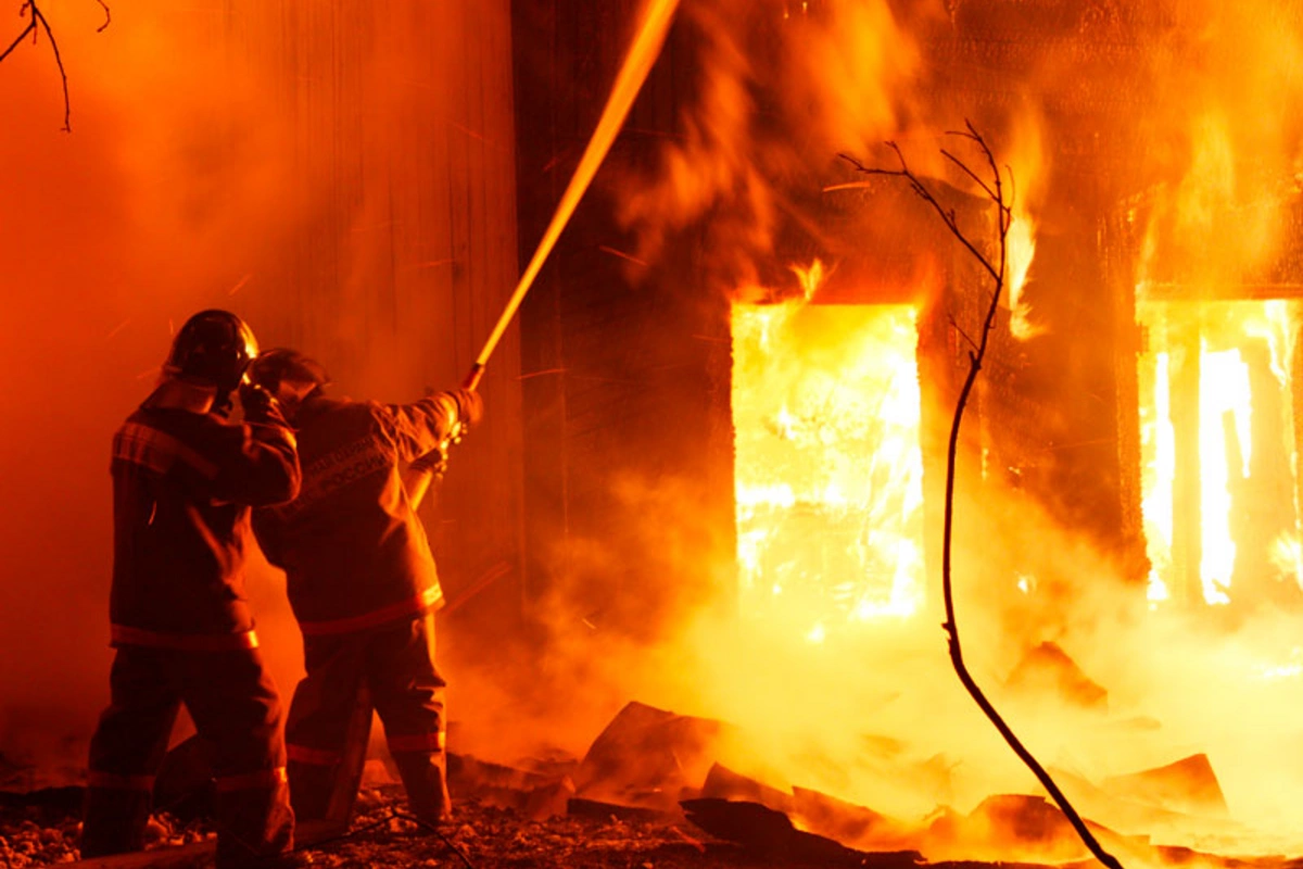 Xırdalanda ev yanıb Xırdalanda ev yanıb