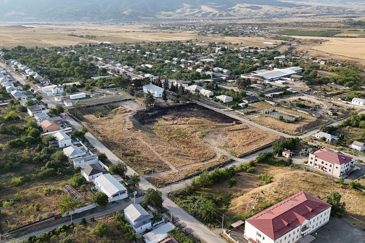 Xocalının Badara, Xanabad, Təzəbinə və Xanyurdu kəndlərinə daha 33 ailə yola salınıb