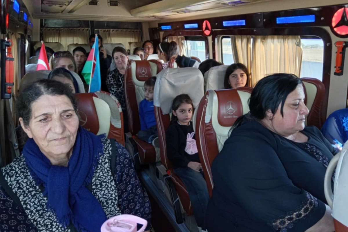 Xocalının Təzəbinə, Ballıca və Badara kəndlərinə növbəti köç karvanları yola salınıb