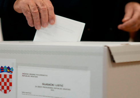 Xorvatiyada prezident seçkilərində səsvermə başa çatıb